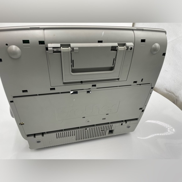 Brother SX-4000 LCD Display Electronic Typewriter. - Picture 4 of 6